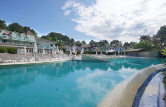 Photo 2 - Appartement de 2 chambres à Lacanau avec piscine et vues à la mer