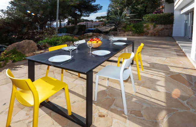 4 bedroom Apartment in Tossa de Mar with terrace - Photo 23
