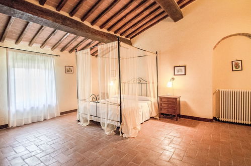 Photo 34 - 10 bedroom House in Colle di Val d'Elsa with private pool and garden