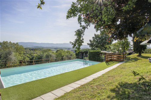 Foto 2 - Apartamento de 1 habitación en Castelfranco Piandiscò con piscina y jardín