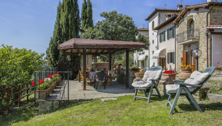 Foto 1 - Apartamento de 1 habitación en Castelfranco Piandiscò con piscina y jardín
