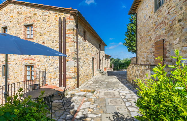 2 bedroom Apartment in Barberino Tavarnelle with swimming pool and garden - Photo 18