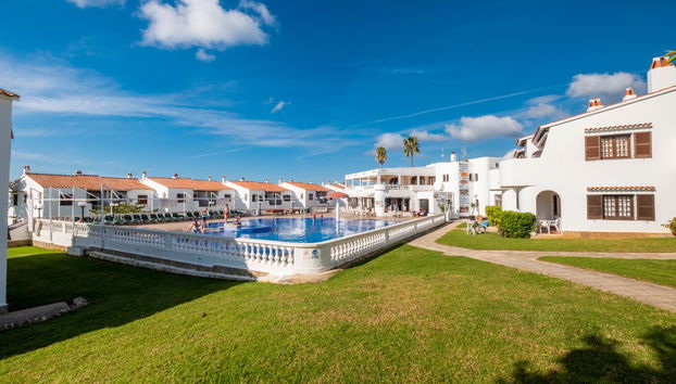 Son Bou Gardens - Photo 4