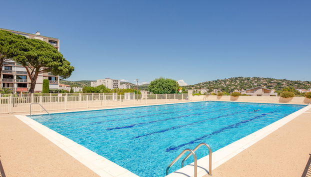 Appartamento con 3 camere da letto a Sainte-Maxime con piscina e giardino - Foto 2
