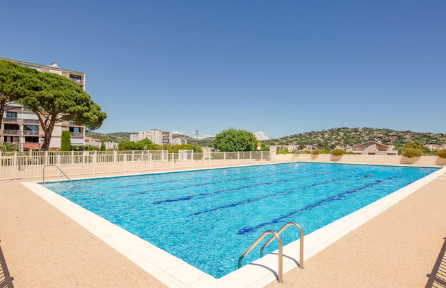 Apartment mit 2 Schlafzimmern in Sainte-Maxime mit schwimmbad und garten - Foto 28