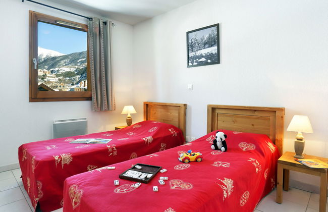 Apartamento de 4 quartos em Briançon com jardim e sauna - Foto 7