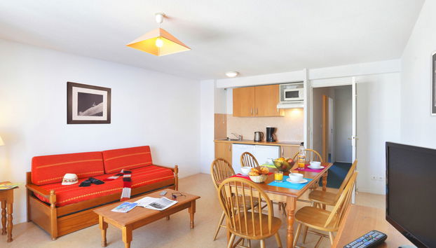 Apartamento de 4 quartos em Germ com piscina e jardim - Foto 3