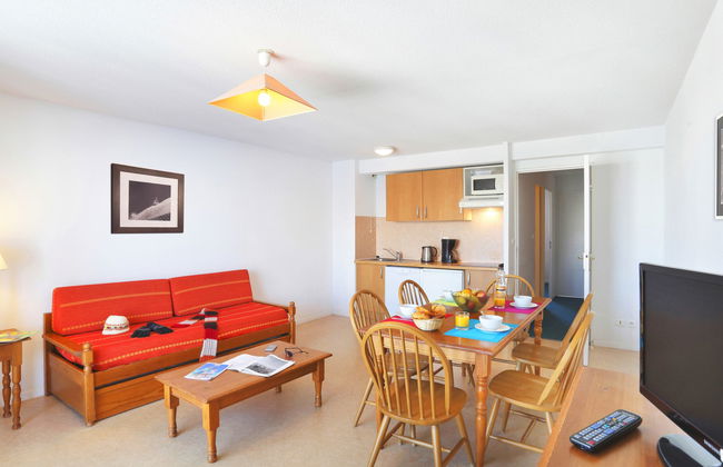 Apartamento de 4 quartos em Germ com piscina e jardim - Foto 3