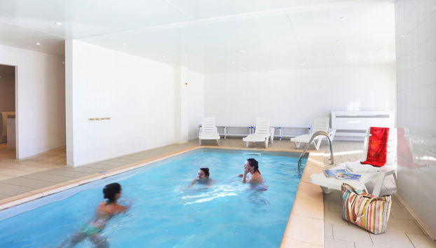 Apartamento de 4 quartos em Germ com piscina e jardim - Foto 2