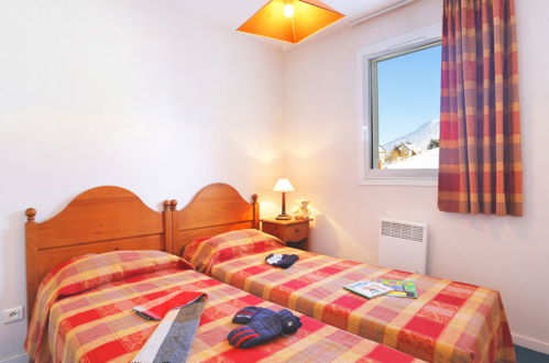 Foto 4 - Appartamento con 3 camere da letto a Germ con piscina e vista sulle montagne