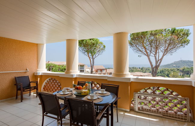 Apartment mit 2 Schlafzimmern in Saint-Raphaël mit schwimmbad und garten - Foto 1