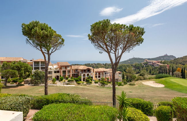 Apartment mit 2 Schlafzimmern in Saint-Raphaël mit schwimmbad und garten - Foto 31
