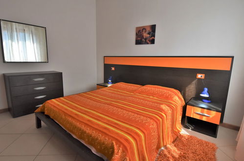 Foto 5 - Appartamento con 1 camera da letto a Rosolina con vista mare