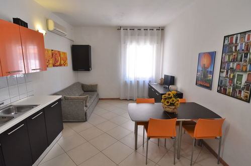 Photo 2 - 1 bedroom Apartment in Rosolina with garden