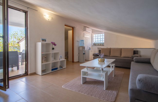 Apartment mit 2 Schlafzimmern in Senj mit terrasse - Foto 6