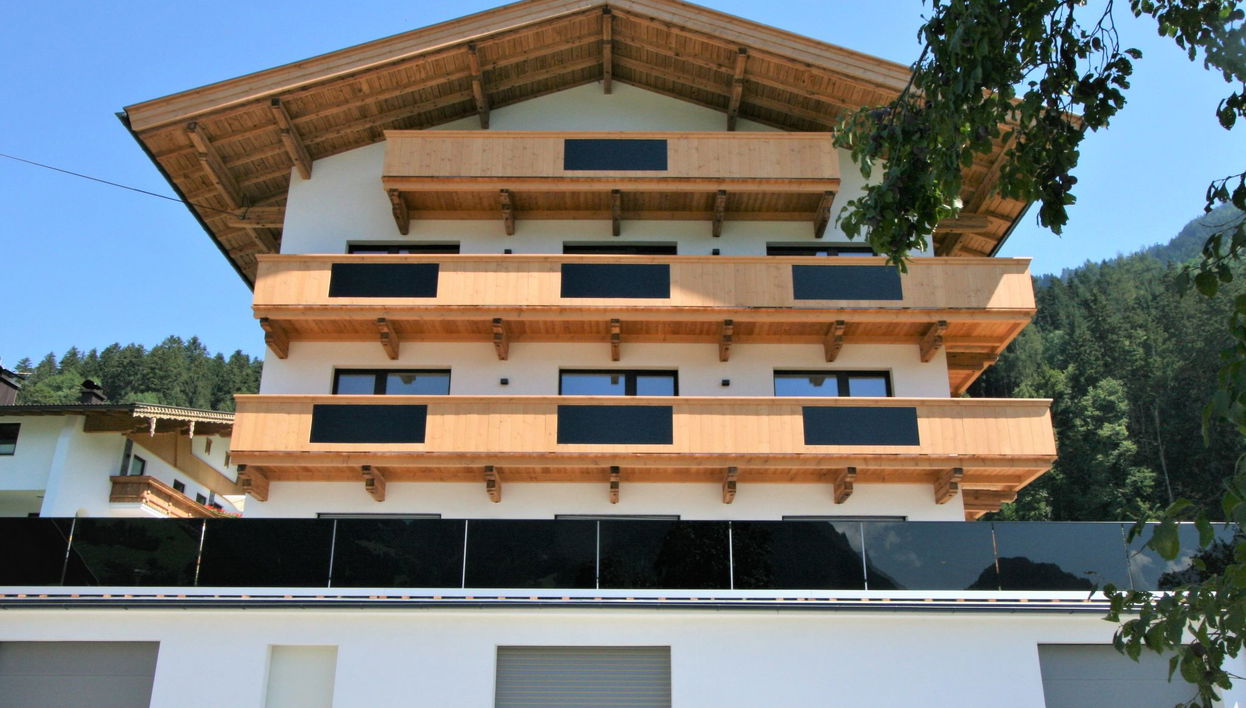 Apartamento de 4 quartos em Ramsau im Zillertal com jardim e terraço - Foto 1