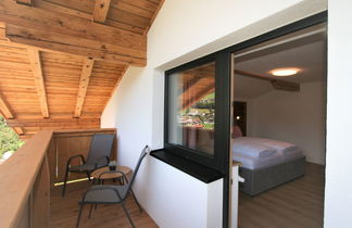 Foto 2 - Apartamento de 3 habitaciones en Ramsau im Zillertal con terraza y vistas a la montaña