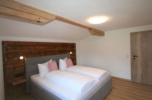 Foto 5 - Appartamento con 7 camere da letto a Ramsau im Zillertal con terrazza e vista sulle montagne