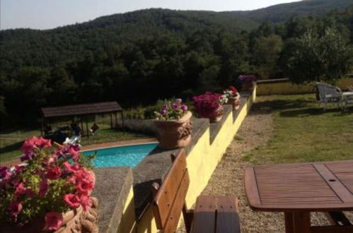 Foto 7 - Charming Villa With 6 Bedrooms in Umbria - Italy