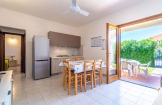 Photo 3 - 2 bedroom Apartment in San Teodoro with terrace and sea view