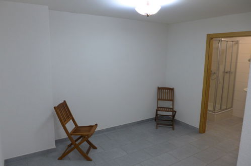 Foto 36 - Apartamento de 2 quartos em Crans-Montana com terraço e sauna