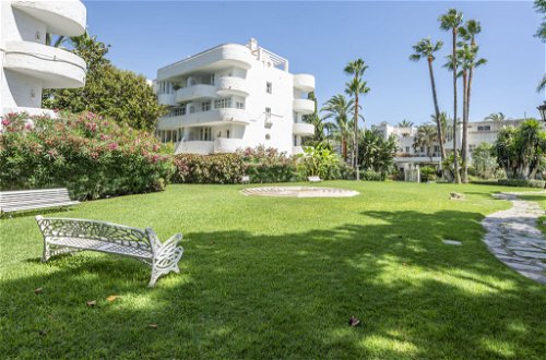 Foto 22 - Appartamento con 3 camere da letto a Marbella con piscina e vista mare