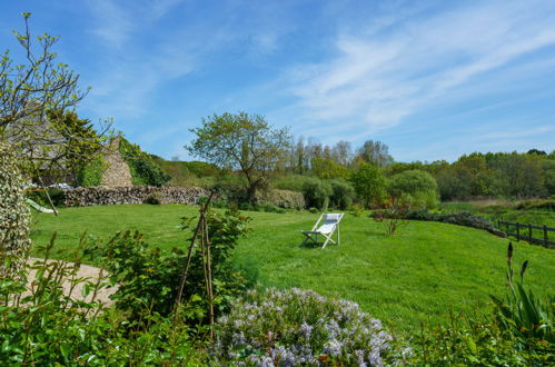 Photo 28 - Maison de 1 chambre à Pouldreuzic avec jardin et terrasse