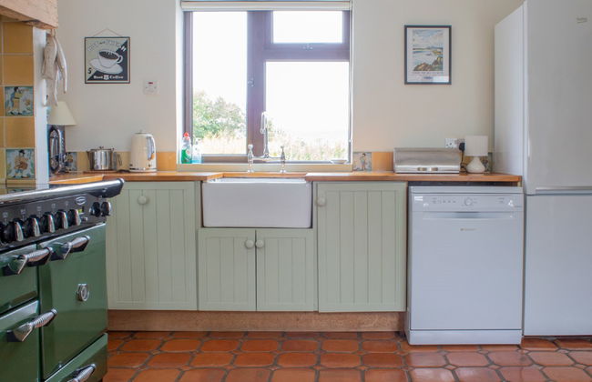 Casa de 4 quartos em Portree com jardim e terraço - Foto 17