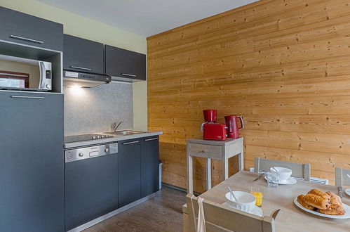 Foto 5 - Apartamento de 2 quartos em Vaujany com piscina e terraço