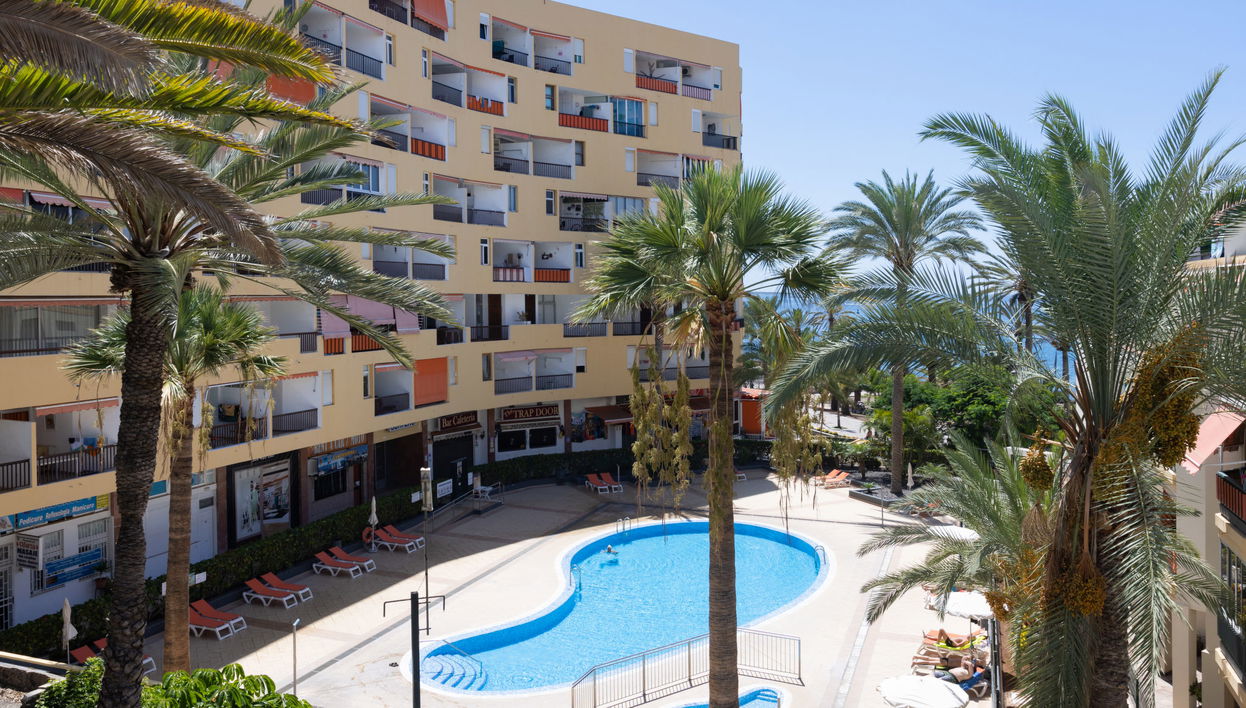 Apartment mit 2 Schlafzimmern in Arona mit schwimmbad und terrasse - Foto 1