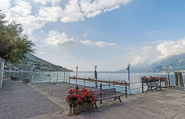 Apartamento de 3 quartos em Brenzone sul Garda com piscina e jardim - Foto 32