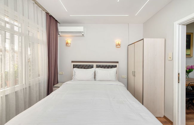 Bright Apart Hotel - Photo 32