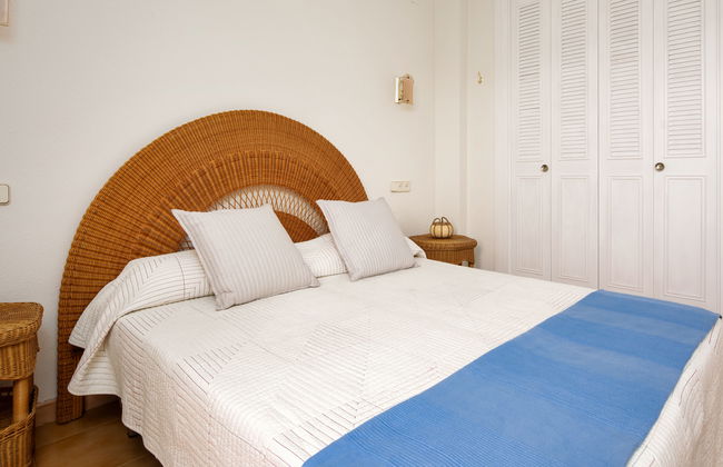 Apartamento de 3 quartos em Jávea com piscina e jardim - Foto 12