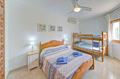 Foto 11 - Casa con 4 camere da letto a Calp con piscina privata e vista mare