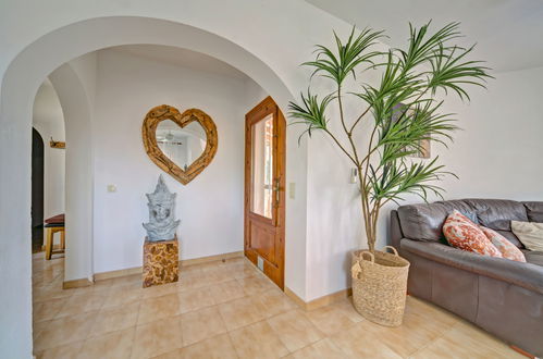 Photo 8 - 4 bedroom House in Calp with private pool and garden