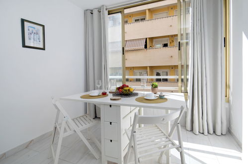 Photo 2 - Apartment in Calp with terrace and sea view