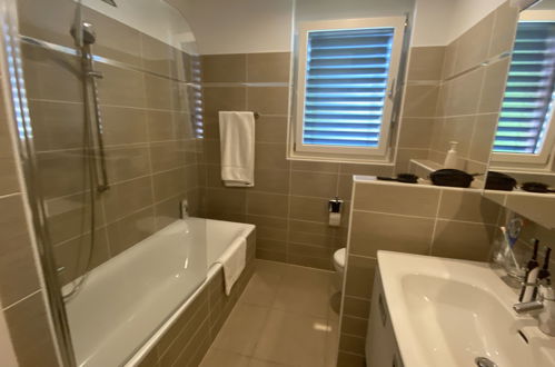 Foto 8 - Apartamento de 1 quarto em Ascona com piscina e vista para a montanha