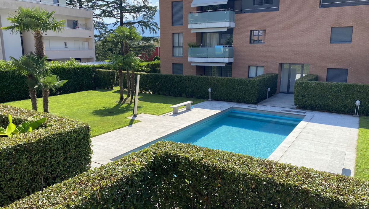 Apartamento de 2 quartos em Ascona com piscina e jardim - Foto 1