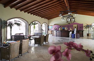 Photo 3 - Club Anastasia Apartments