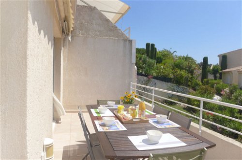 Foto 17 - Apartamento de 2 habitaciones en Fréjus con piscina y vistas al mar