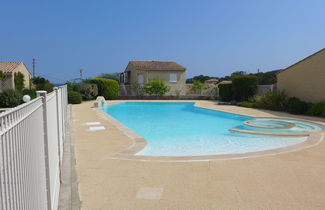 Foto 1 - Appartamento con 2 camere da letto a Fréjus con piscina e giardino