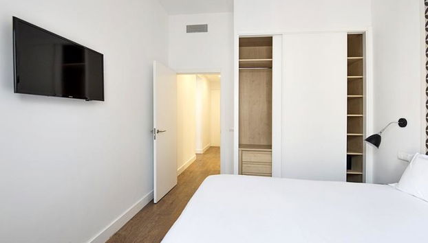 B&B Apartamentos Madrid Centro Fuencarral 46 - Photo 2