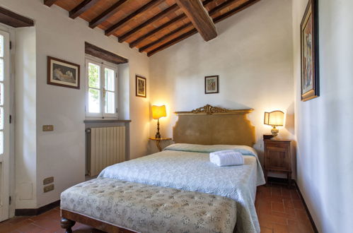 Foto 13 - Haus mit 1 Schlafzimmer in Cortona mit schwimmbad und garten