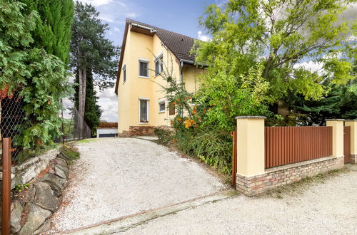 Foto 18 - Casa con 4 camere da letto a Fonyód con piscina privata e vista mare