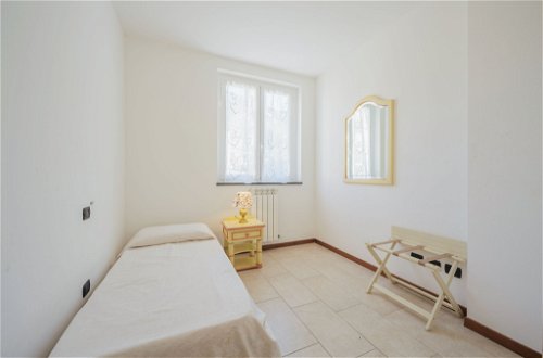 Foto 14 - Appartamento con 2 camere da letto a Sestri Levante con giardino e vista mare