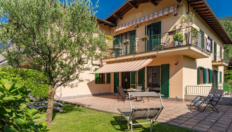 Photo 1 - Appartement de 2 chambres à Porlezza avec jardin et terrasse