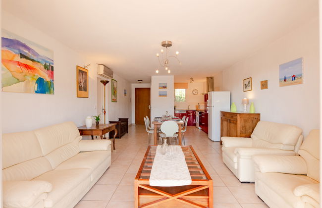 Apartment mit 3 Schlafzimmern in Sainte-Maxime mit schwimmbad und garten - Foto 3