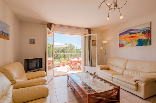 Foto 6 - Apartamento de 2 quartos em Sainte-Maxime com piscina e jardim