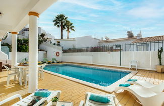 Photo 1 - 4 bedroom House in Albufeira with private pool and garden