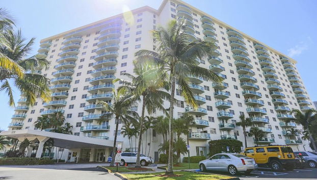 Ocean Reserve Oceanview Sunny Isles Luxury Condos - Foto 4